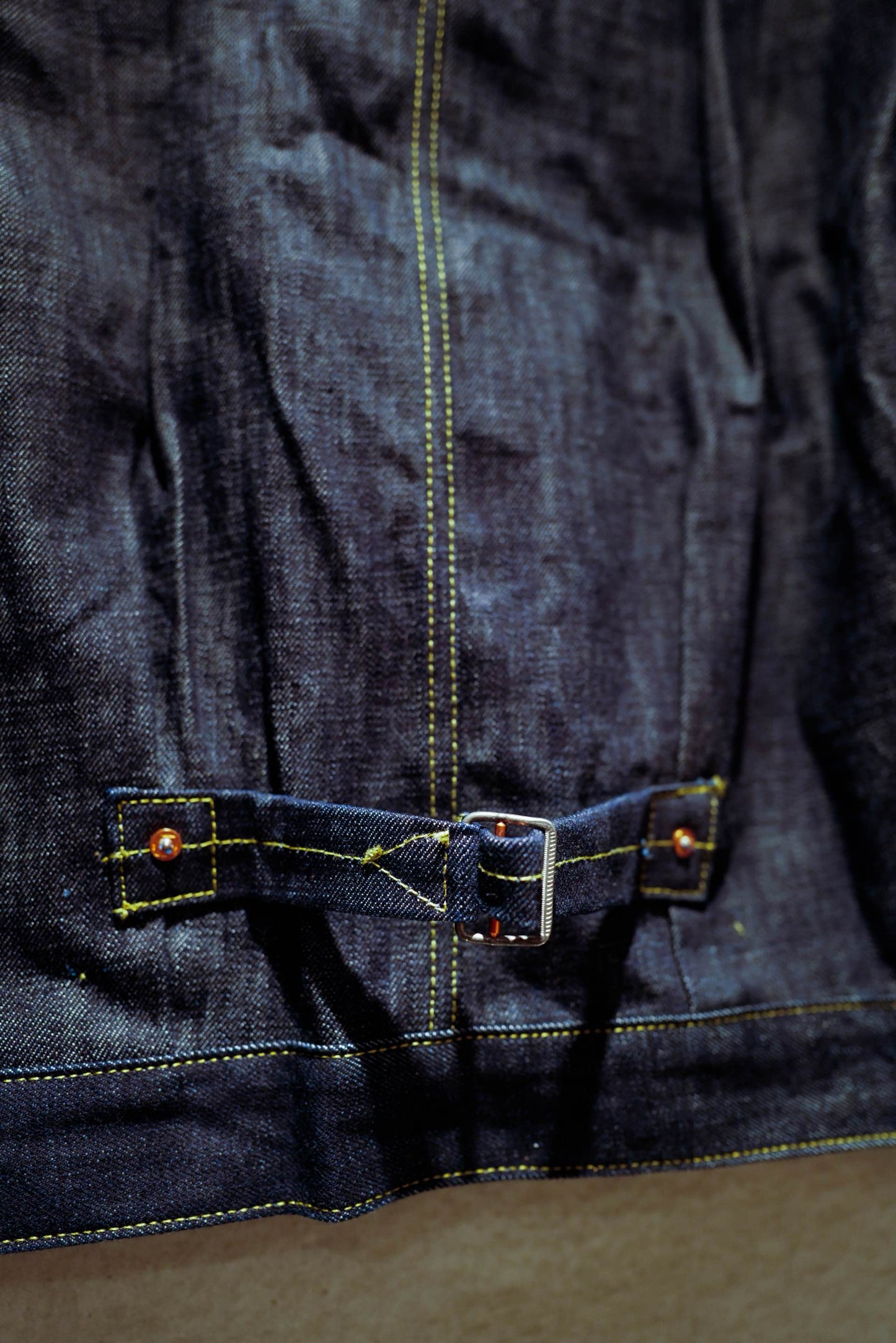 Lot936 “ T-BACK”